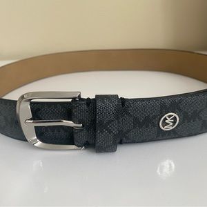 MICHAEL KORS Gray/Black Belt Size 32” - GUC